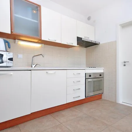 Sunspot 1 Apartment
